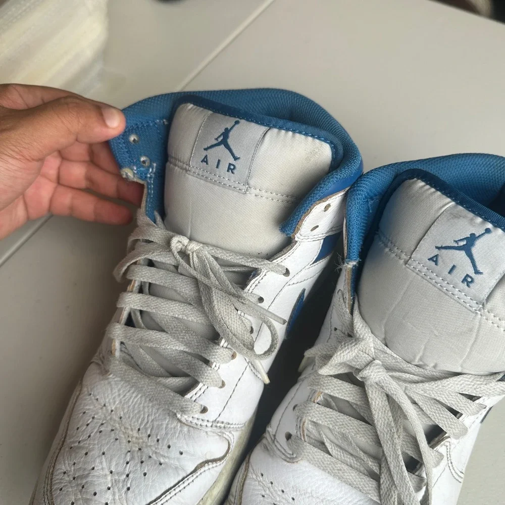 Nike Jordan 1 Mid Mens 9.5‎ White Industrial Blue Basketball Sneakers FN5215-141